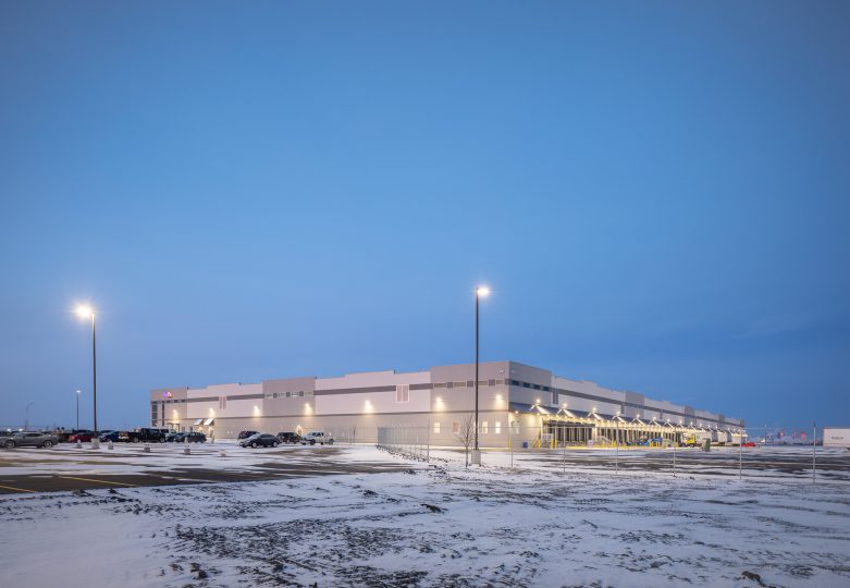 FedEx Distribution Center Verne Reimer Architecture Inc. Winnipeg
